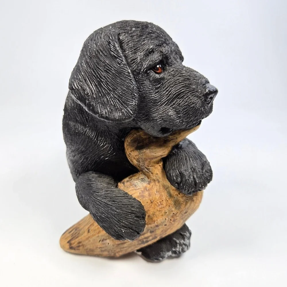 Vintage Living Stone Black Lab Hunting Dog Puppy Figurine with Duck‎ Decoy 1996